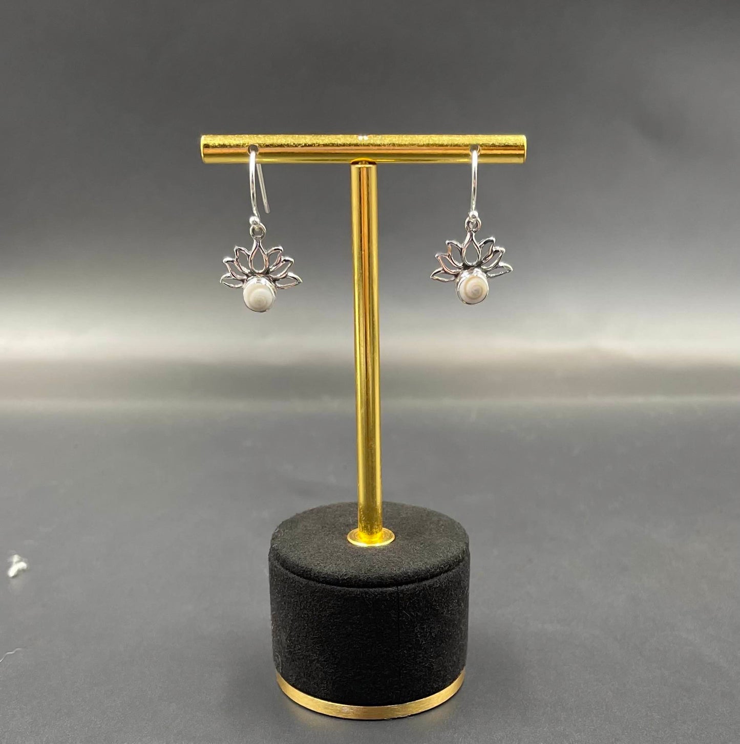 Boucles d'Oreilles Fleur de Lotus Argent 925 Oeil de Ste Lucie
