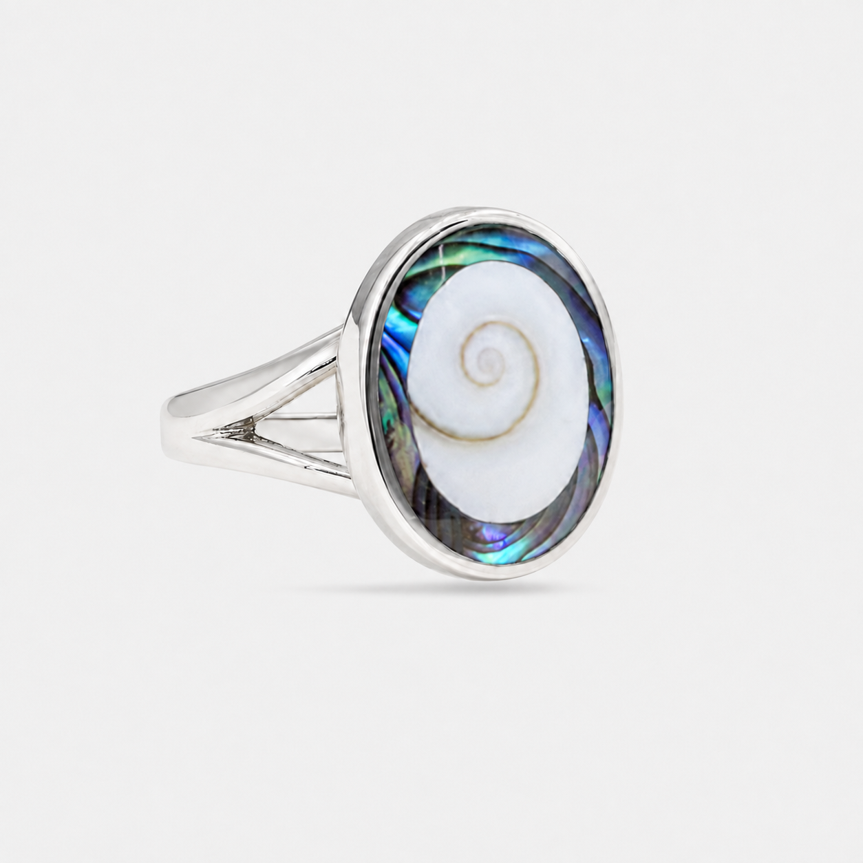 Bague ovale en argent 925, abalone et Œil de Sainte-Lucie naturels sur fond gris clair