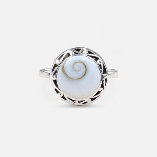 Bague ronde réglable en argent 925 et Œil de Sainte-Lucie naturel avec contour ciselé