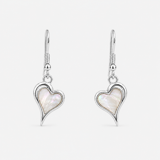 Boucles d'oreilles Cœur en argent 925 et nacre naturelle sur fond gris clair