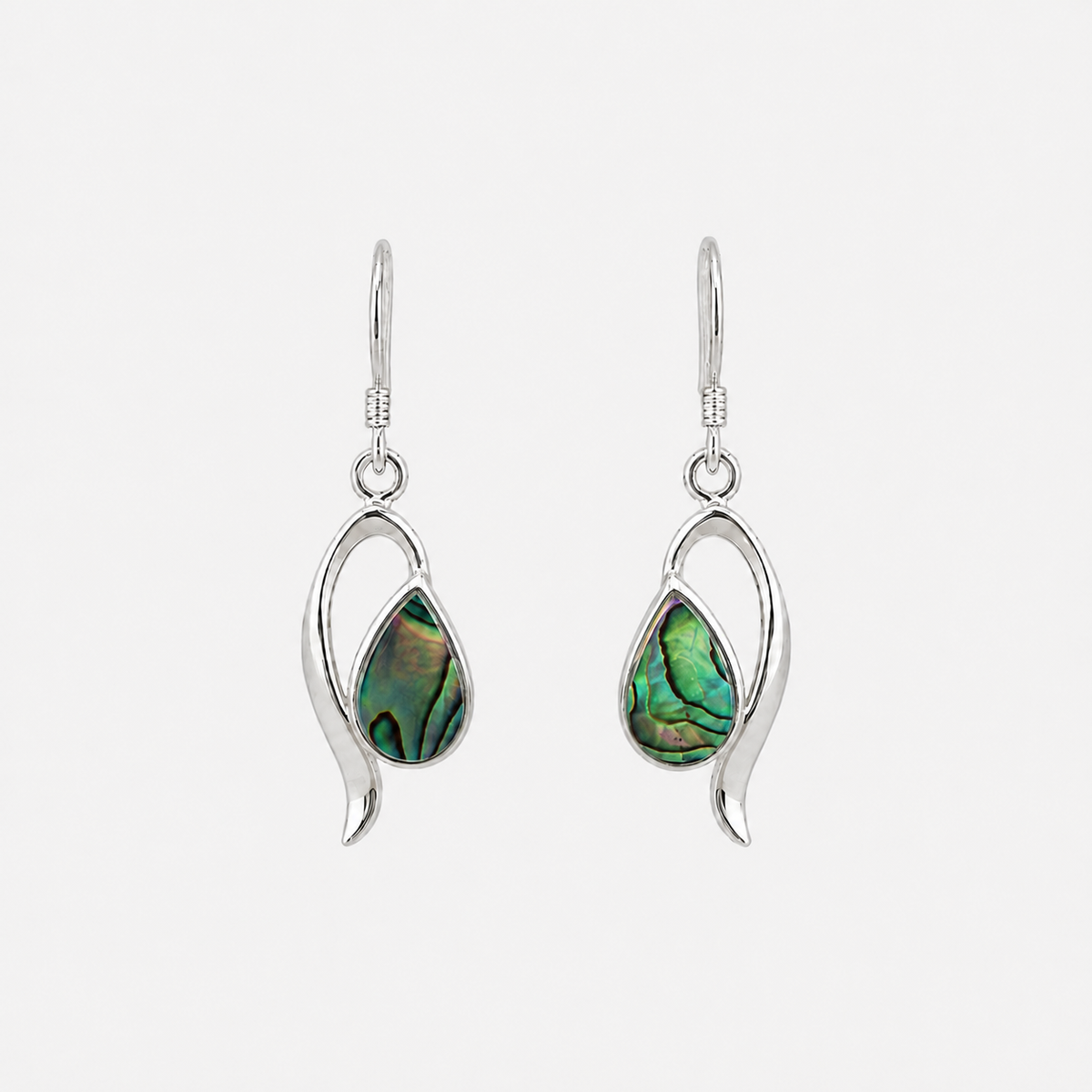 Boucles d'oreilles Goutte en argent 925 et abalone naturelle sur fond gris clair