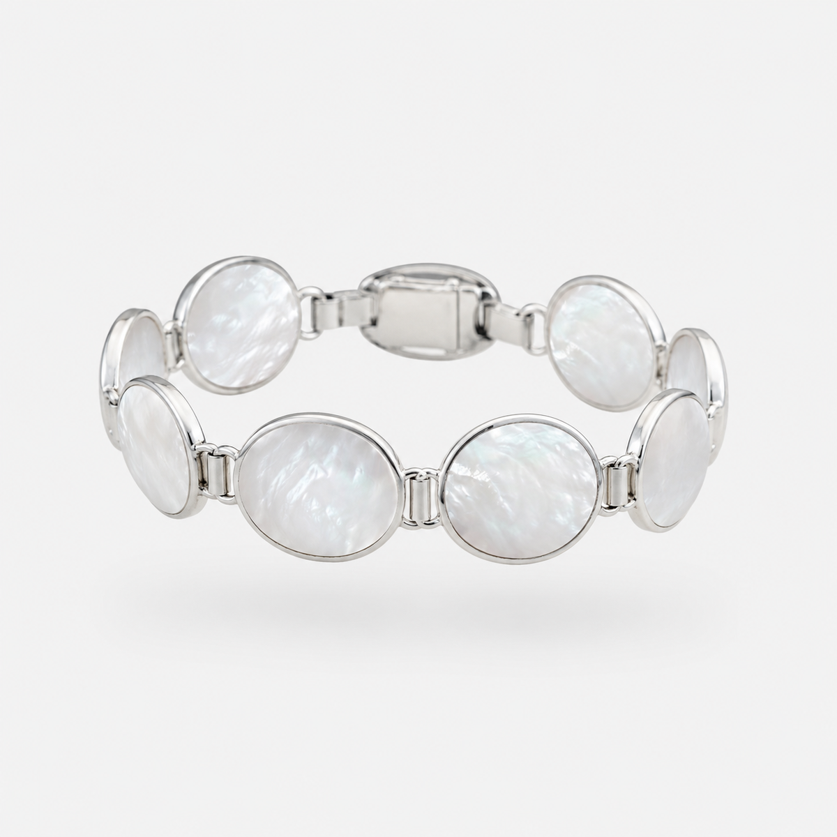 Bracelet en argent 925 avec grands médaillons ovales en nacre naturelle