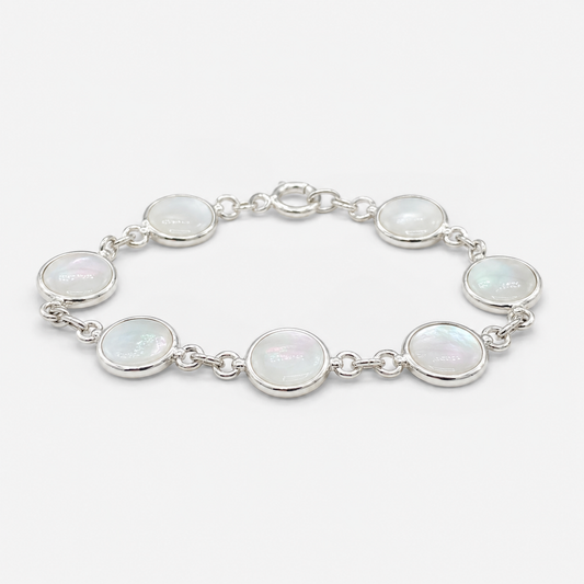 Bracelet fermé en argent 925 avec sept médaillons ronds en nacre naturelle, recto