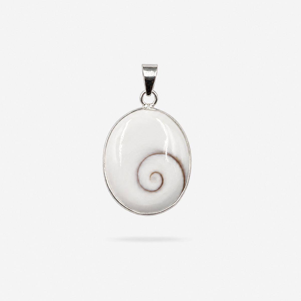 Pendentif ovale grand modèle en argent 925 et Œil de Sainte-Lucie naturel – recto