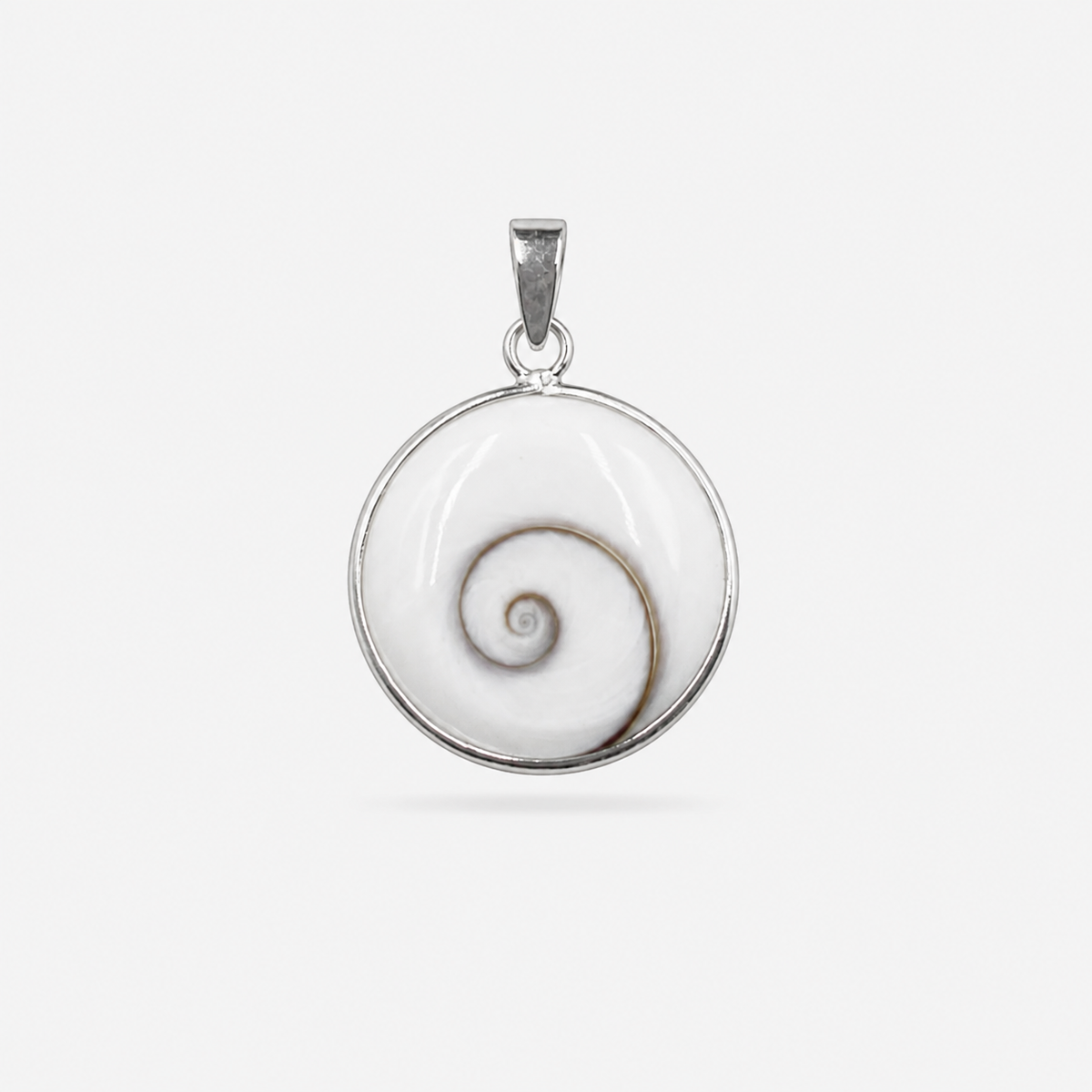 Pendentif rond en argent 925 et Œil de Sainte-Lucie naturel, grand modèle recto