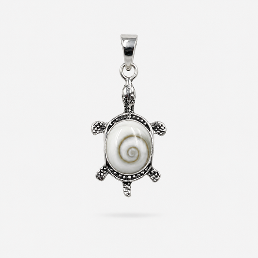 Pendentif tortue en argent 925 et Œil de Sainte-Lucie naturel sur fond gris clair