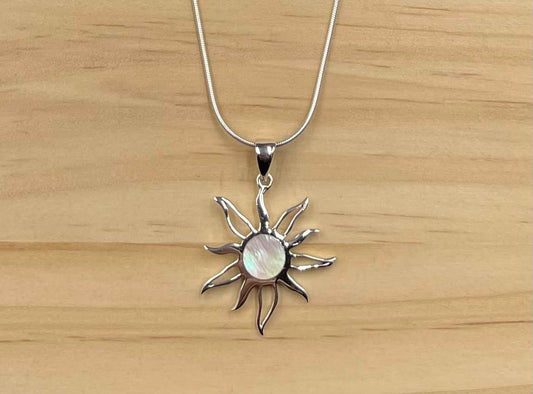 Pendentif Soleil Argent 925 Nacre